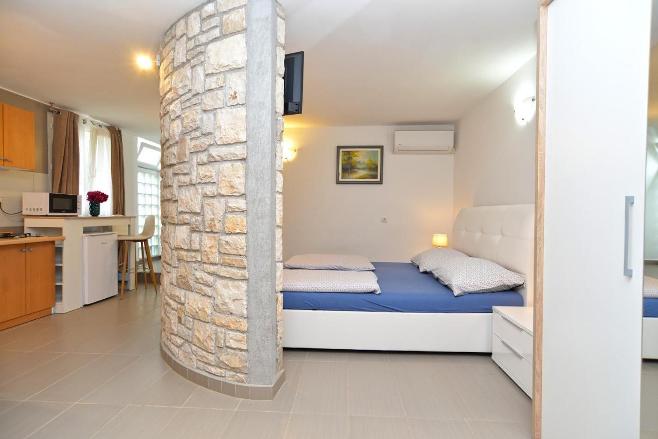 Apartments Volf 1405 Peroj Extérieur photo