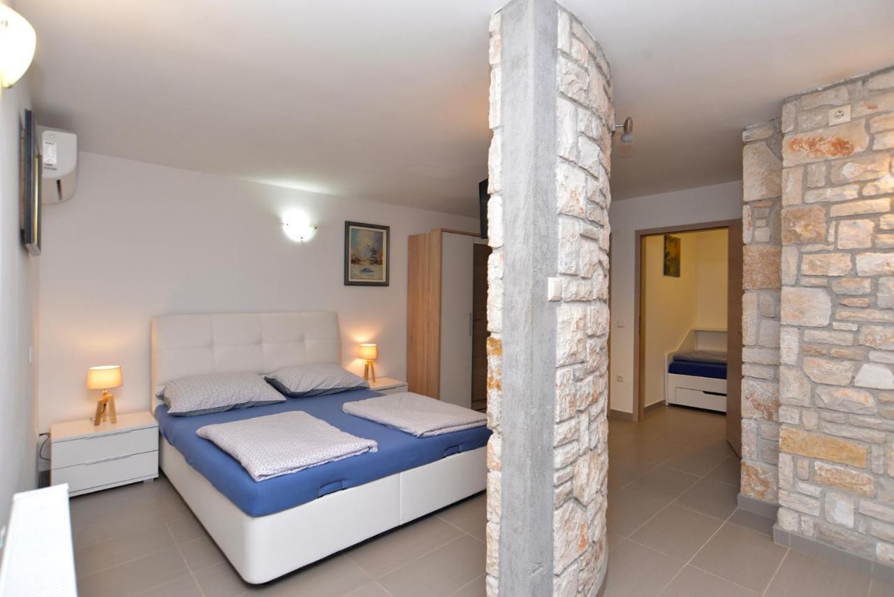 Apartments Volf 1405 Peroj Extérieur photo
