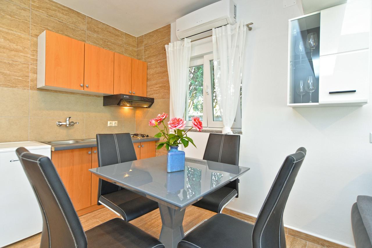 Apartments Volf 1405 Peroj Extérieur photo