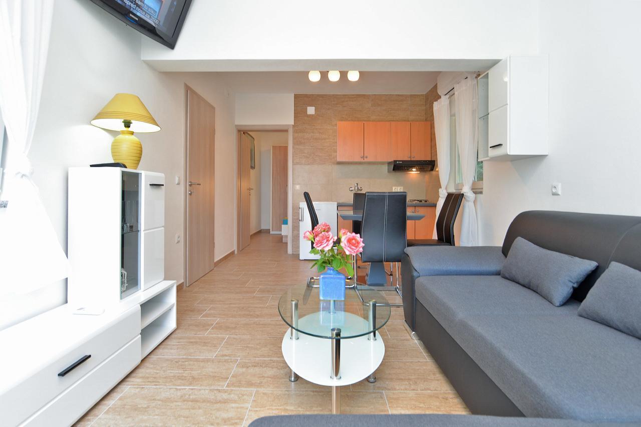 Apartments Volf 1405 Peroj Extérieur photo
