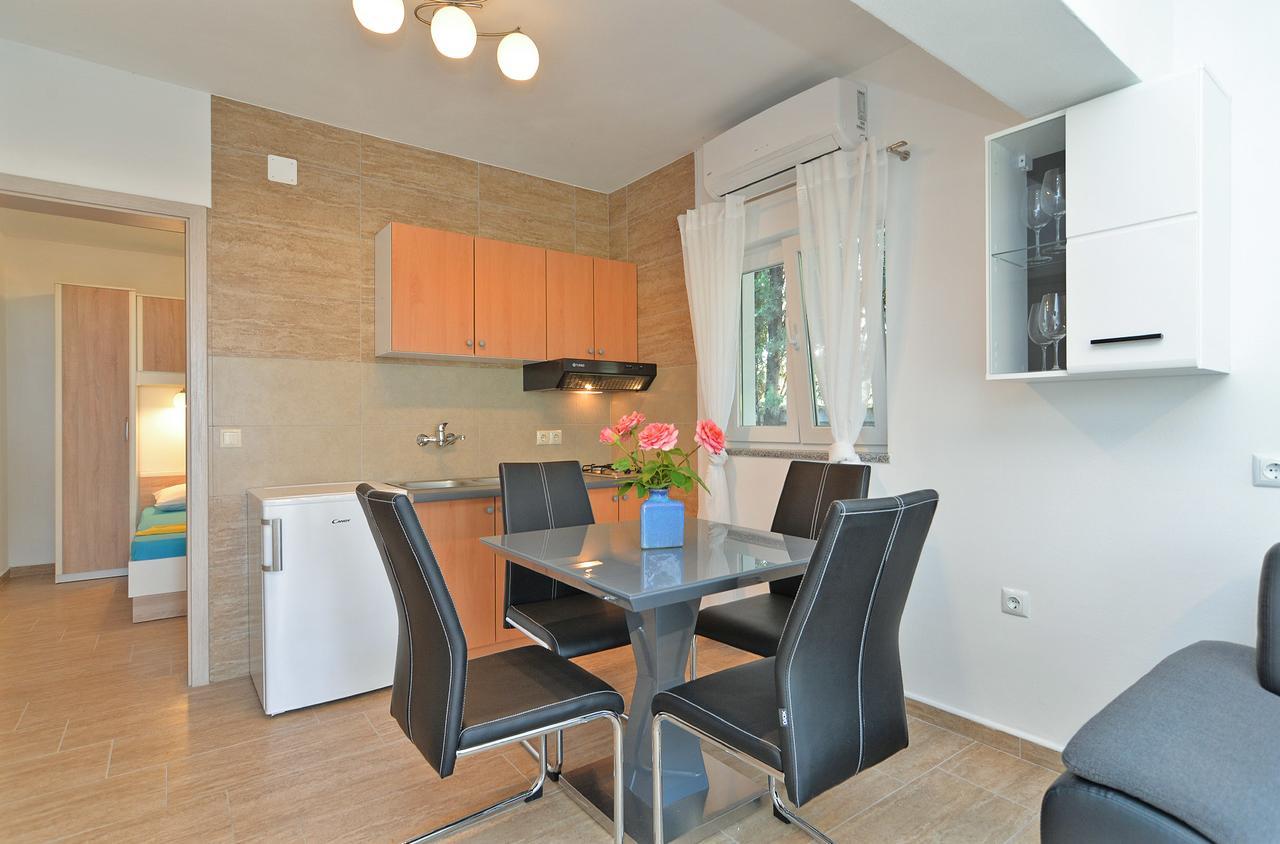 Apartments Volf 1405 Peroj Extérieur photo